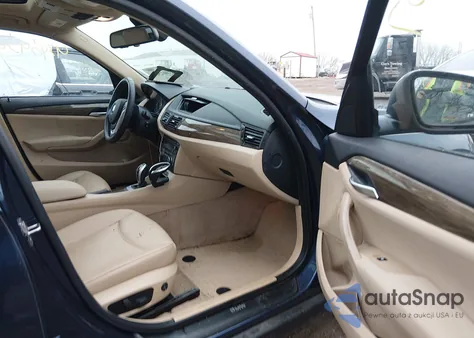 2014 BMW X1 Sdrive28I из США, поврежденный, VIN WBAVM1C57EVW46960